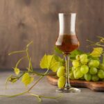 Vinný destilát Grappa - co to je a jak ji správně pít + tipy na míchané drinky