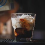 Black Russian - recept na rychlý drink pro milovníky kávy a vodky