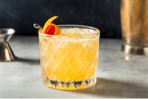 Whiskey sour - whisky drink