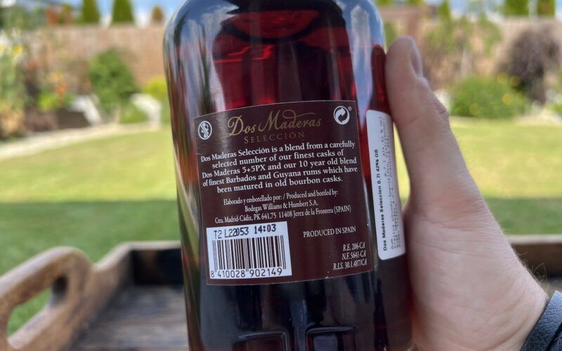 zadní etiketa rumu Dos Maderas Selección