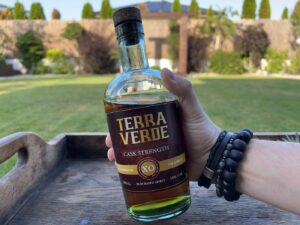 Terra Verde XO Cask Strength detail láhve