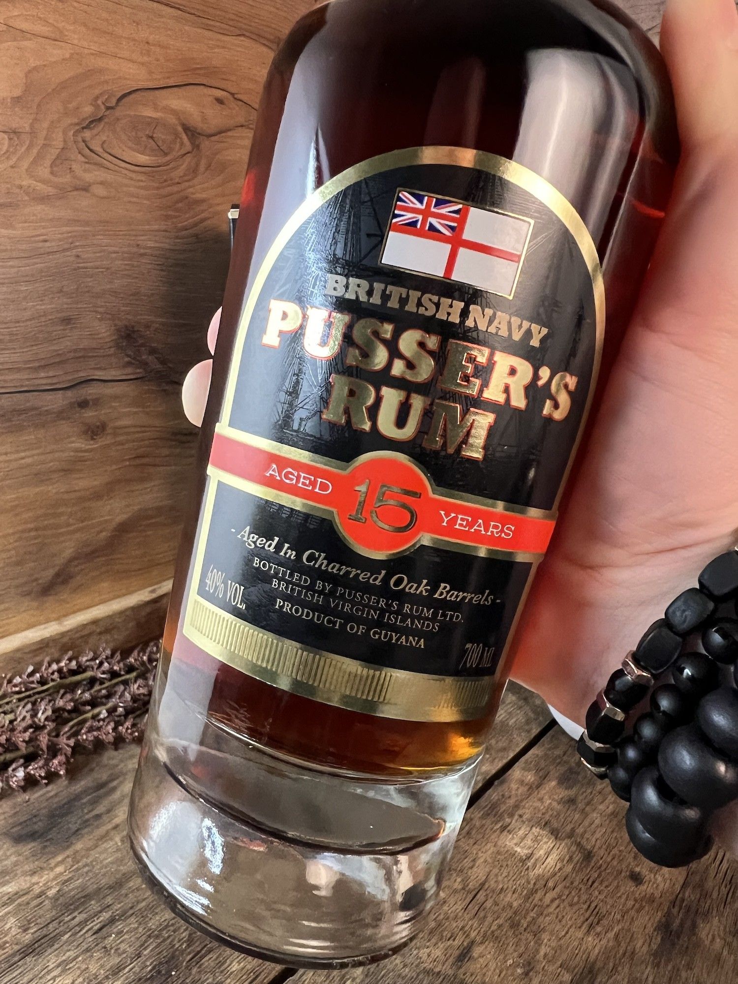 Pusser's Rum 15 detail přední etikety